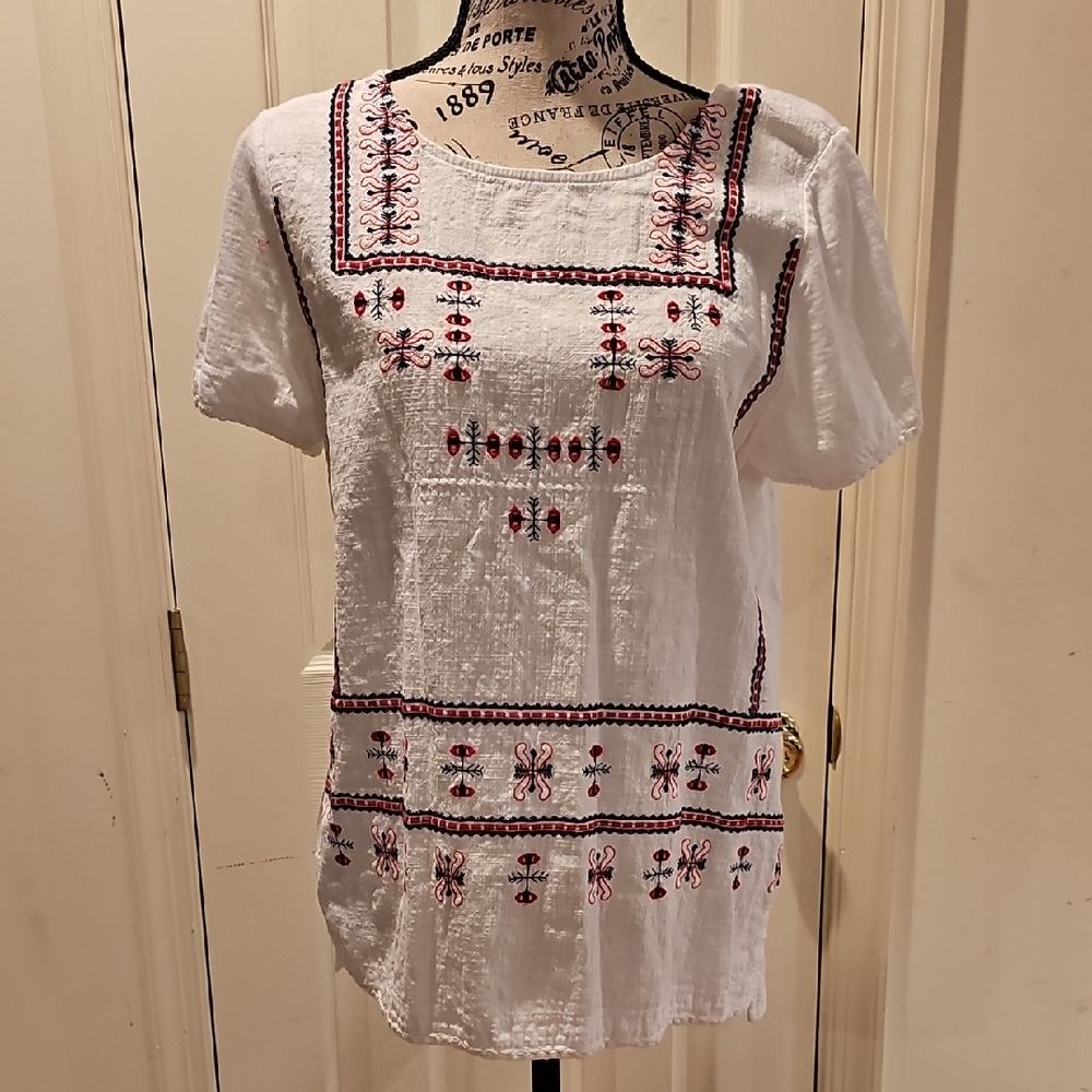 Lucky Brand White Red Embellished Boxy Blouse